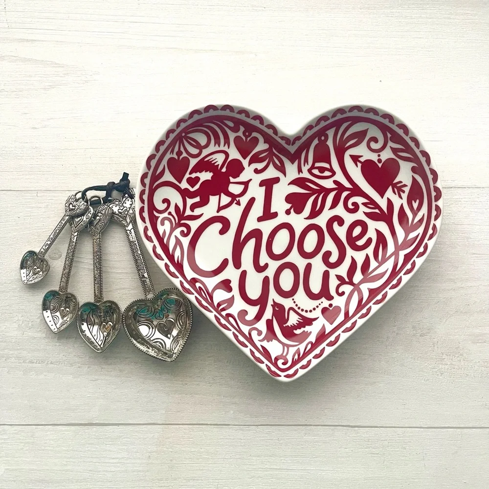 CRATE & BARREL KATE FORRESTER “I CHOOSE YOU” Ceramic Heart Plate VALENTINES DAY